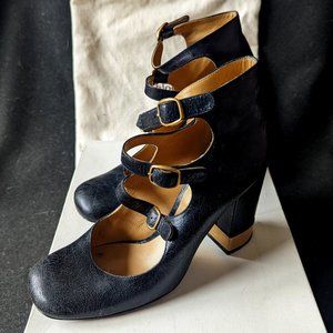 Chloé Black Leather 3-Buckle Mary Jane Block Heel